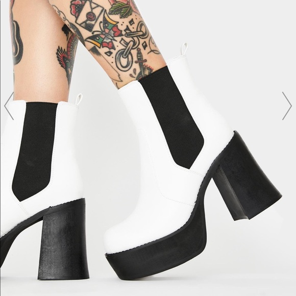 Current Mood Dollskill Platform Boots NWT White 11 - Picture 3 of 5